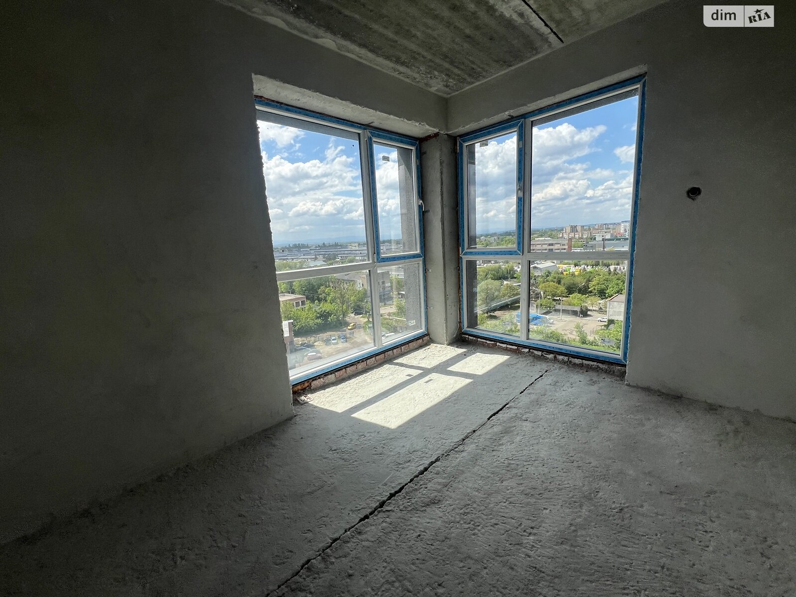 Продажа трехкомнатной квартиры в Ивано-Франковске, на ул. Ребета Л. 10Д, район Опришовцы фото 1 Продажа трехкомнатной квартиры в Ивано-Франковске, на ул. Ребета Л. 10Д, район Опришовцы фото 1