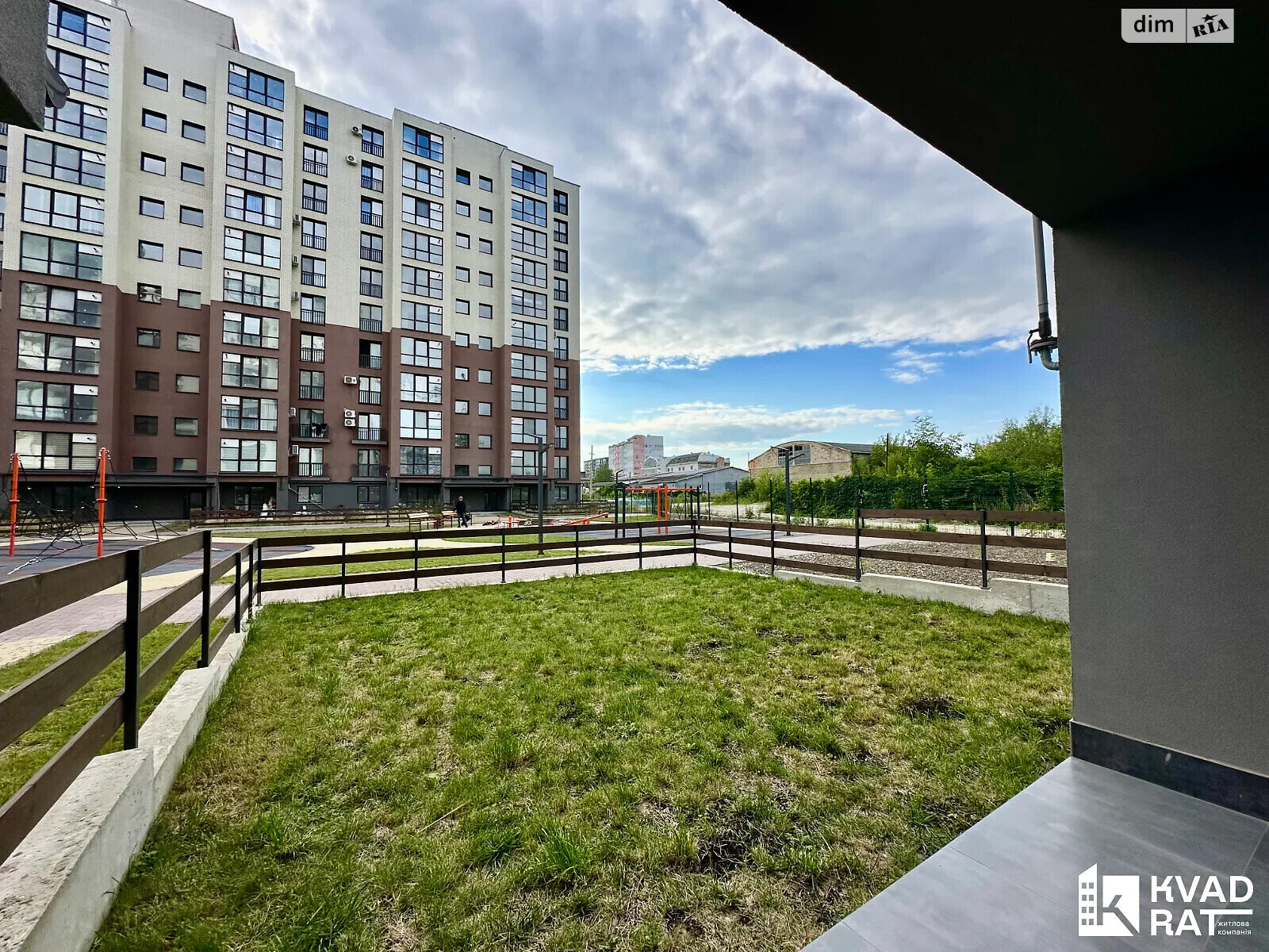 Продаж двокімнатної квартири в Івано-Франківську, на вул. Ребета Л. 10Д, район Опришівці фото 1 Продаж двокімнатної квартири в Івано-Франківську, на вул. Ребета Л. 10Д, район Опришівці фото 1