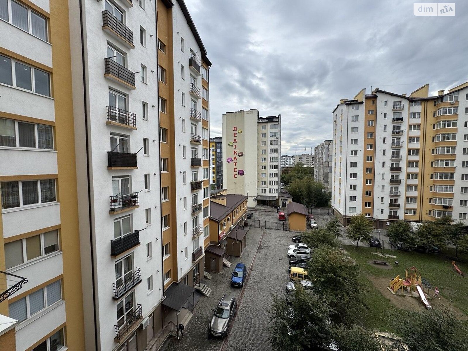 Продаж двокімнатної квартири в Івано-Франківську, на вул. Пасічна 2А, район Пасічна фото 1 Продаж двокімнатної квартири в Івано-Франківську, на вул. Пасічна 2А, район Пасічна фото 1