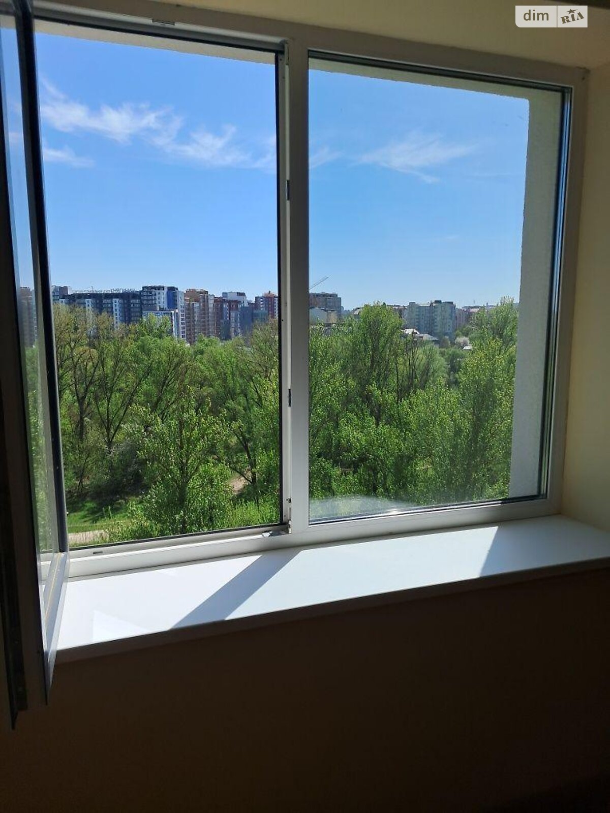Продаж однокімнатної квартири в Івано-Франківську, на вул. Целевича Юліана 4В, район Пасічна фото 1 Продаж однокімнатної квартири в Івано-Франківську, на вул. Целевича Юліана 4В, район Пасічна фото 1