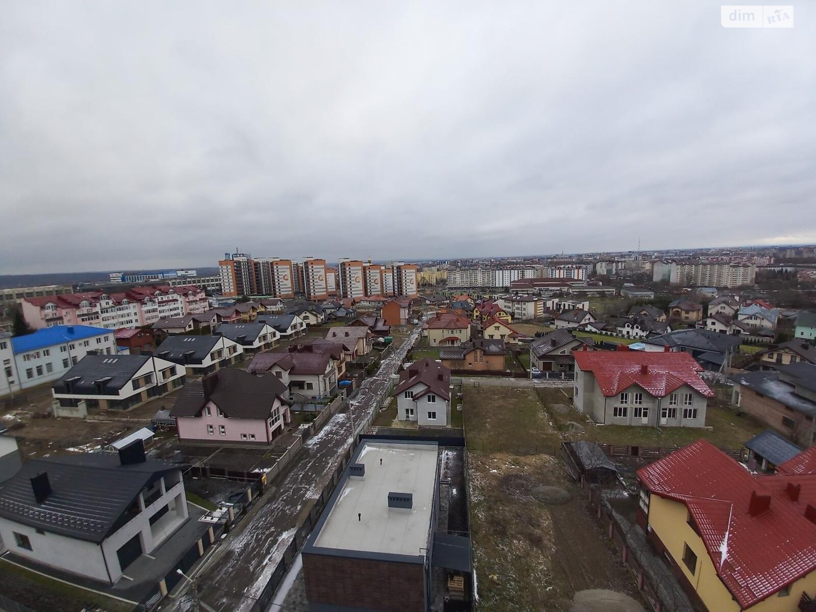 Продажа трехкомнатной квартиры в Ивано-Франковске, на ул. Демьянов Лаз, район Пасечная фото 1 Продажа трехкомнатной квартиры в Ивано-Франковске, на ул. Демьянов Лаз, район Пасечная фото 1
