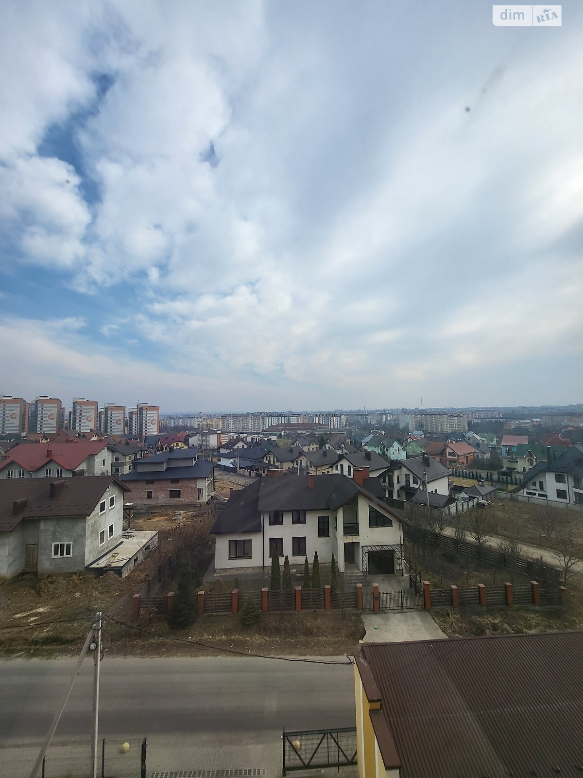 Продажа однокомнатной квартиры в Ивано-Франковске, на ул. Демьянов Лаз 24, район Пасечная фото 1 Продажа однокомнатной квартиры в Ивано-Франковске, на ул. Демьянов Лаз 24, район Пасечная фото 1
