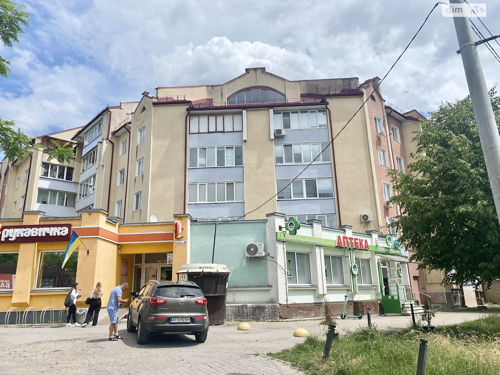 Продажа трехкомнатной квартиры в Ивано-Франковске, на ул. Федьковича 7А, район Пасечная фото 1 Продажа трехкомнатной квартиры в Ивано-Франковске, на ул. Федьковича 7А, район Пасечная фото 1