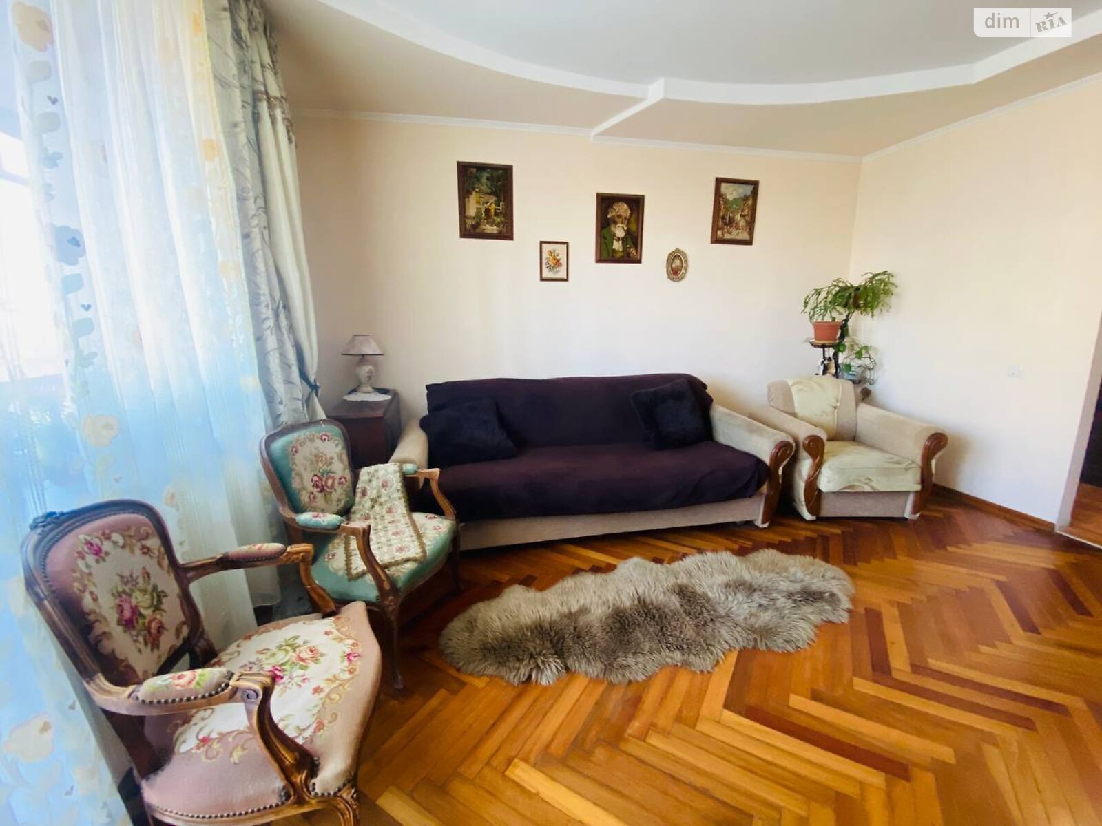 Продаж чотирикімнатної квартири в Івано-Франківську, на вул. Галицька 128, район Пасічна фото 1 Продаж чотирикімнатної квартири в Івано-Франківську, на вул. Галицька 128, район Пасічна фото 1