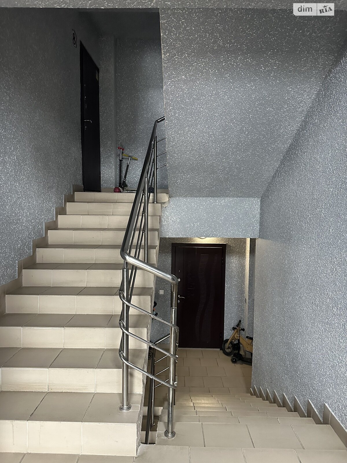 Продажа трехкомнатной квартиры в Ивано-Франковске, на ул. Галицкая 139А, район Пасечная фото 1 Продажа трехкомнатной квартиры в Ивано-Франковске, на ул. Галицкая 139А, район Пасечная фото 1