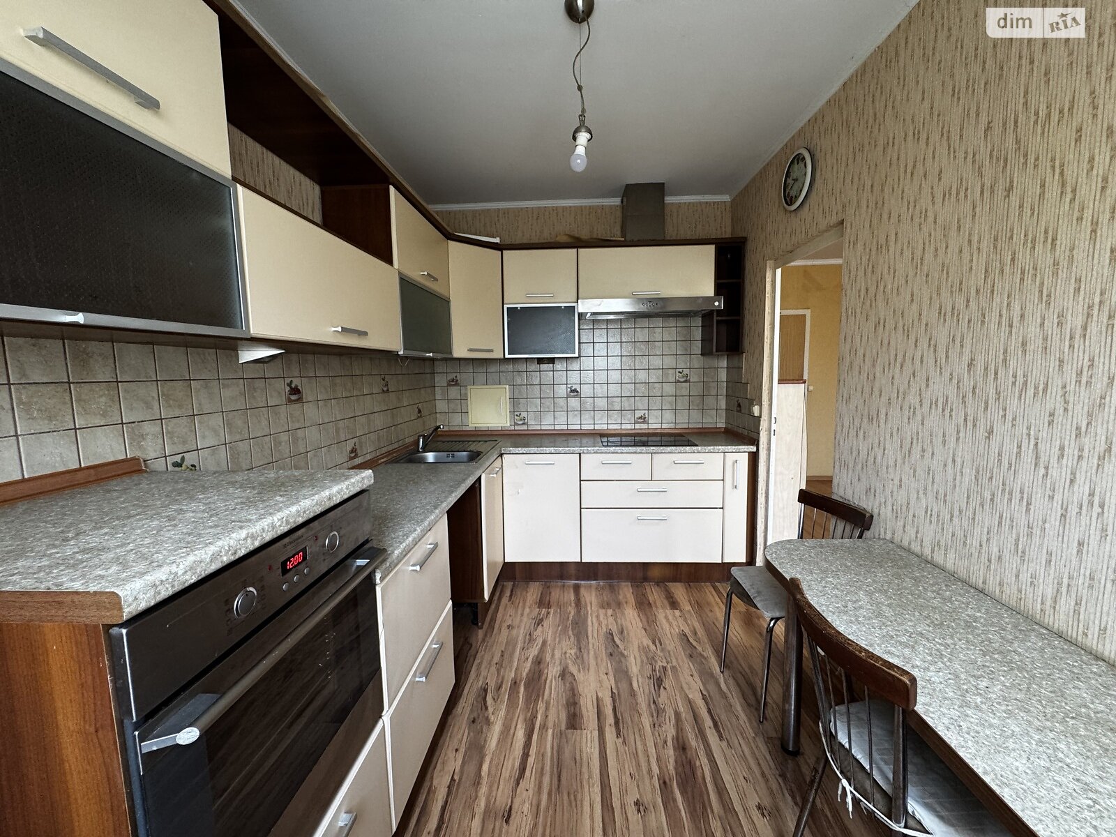 Продажа трехкомнатной квартиры в Ивано-Франковске, на ул. Горбачевского, район Пасечная фото 1 Продажа трехкомнатной квартиры в Ивано-Франковске, на ул. Горбачевского, район Пасечная фото 1
