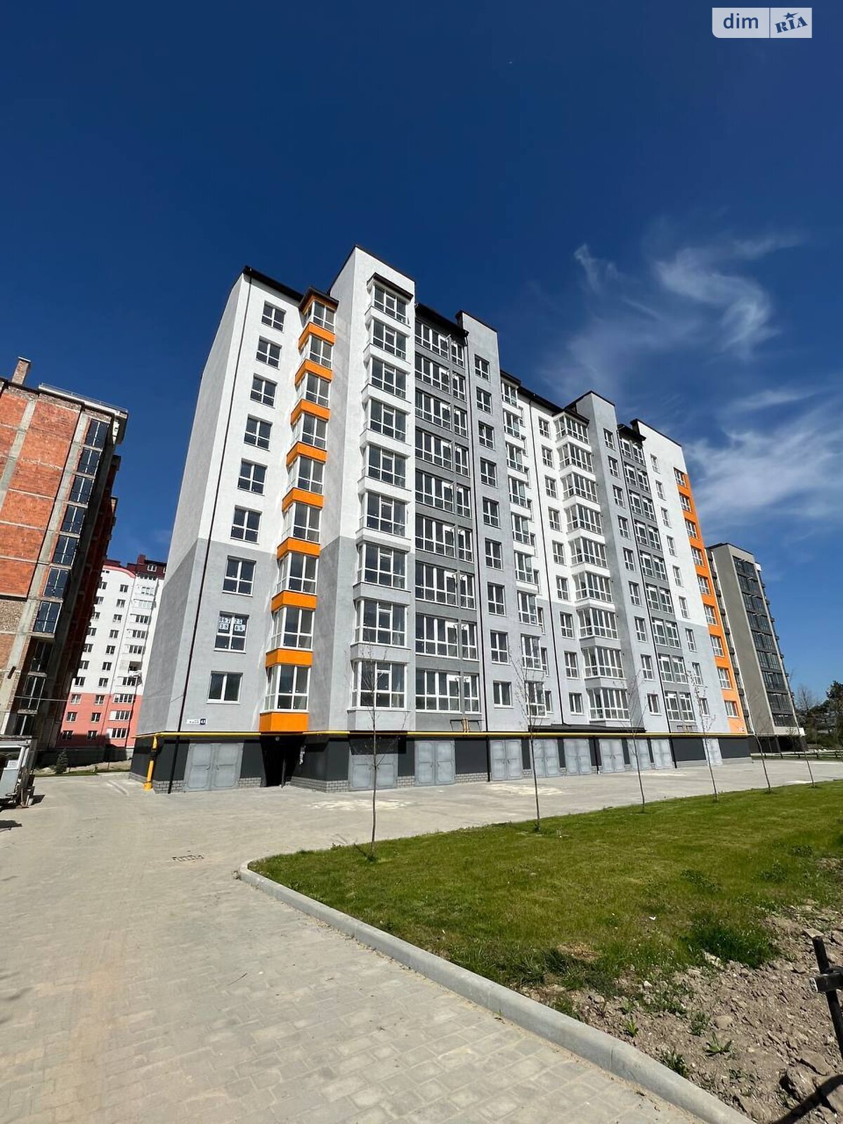 Продаж двокімнатної квартири в Івано-Франківську, на вул. Хіміків, район Пасічна фото 1 Продаж двокімнатної квартири в Івано-Франківську, на вул. Хіміків, район Пасічна фото 1