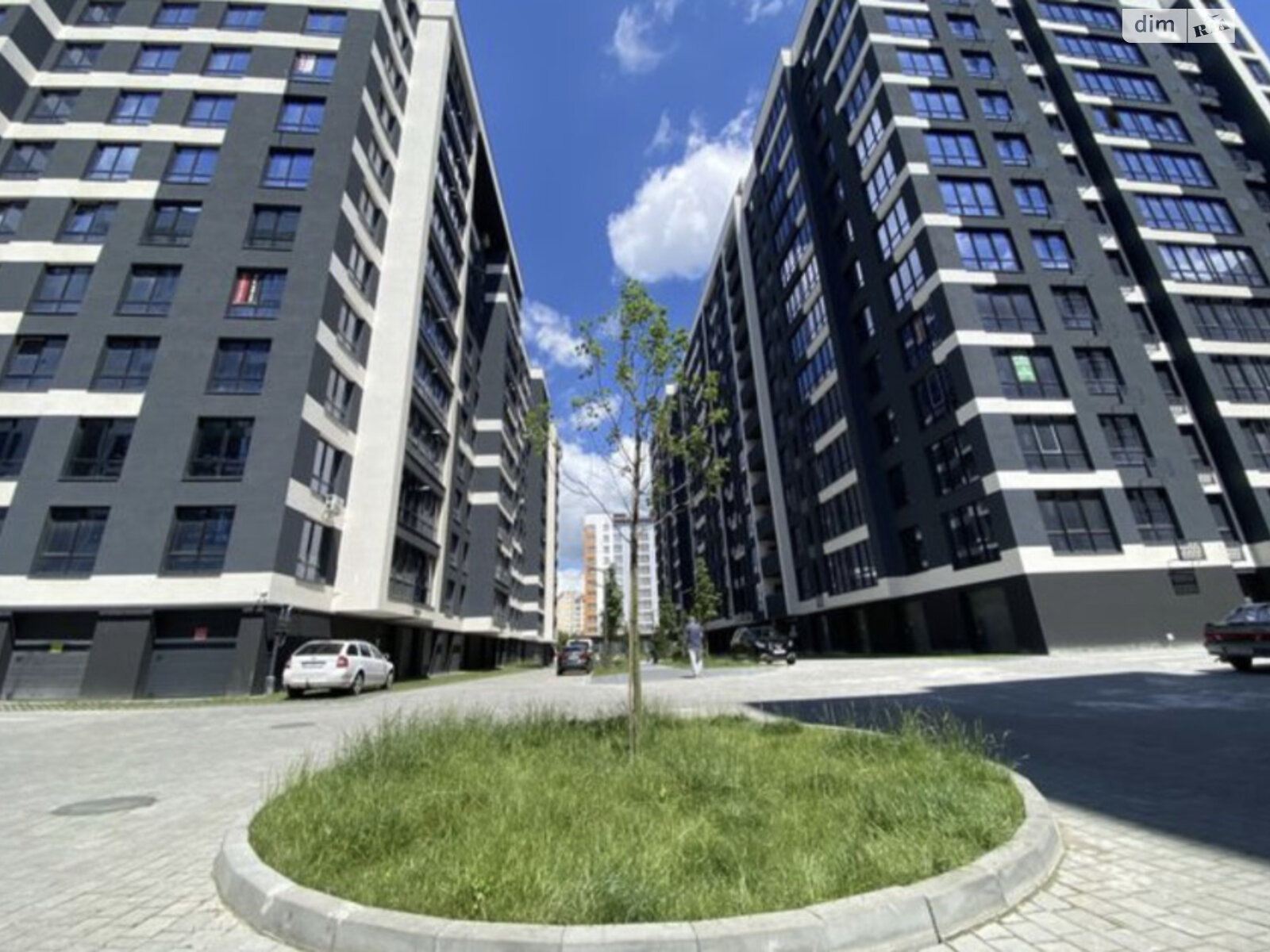 Продаж однокімнатної квартири в Івано-Франківську, на вул. Хіміків 28, район Пасічна фото 1 Продаж однокімнатної квартири в Івано-Франківську, на вул. Хіміків 28, район Пасічна фото 1