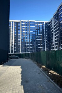 Продажа однокомнатной квартиры в Ивано-Франковске, на ул. Химиков 28, район Пасечная фото 2