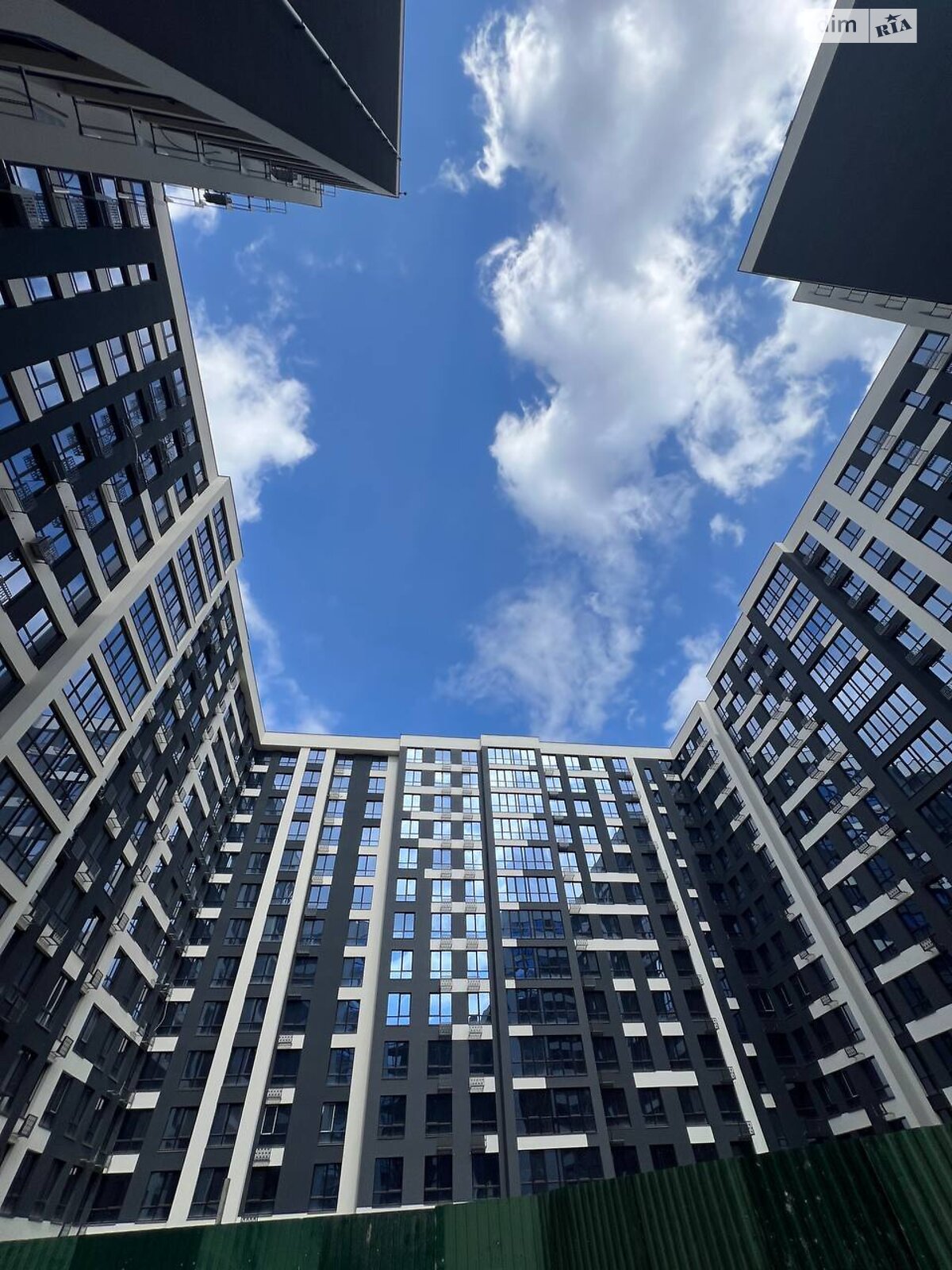Продажа двухкомнатной квартиры в Ивано-Франковске, на ул. Химиков 28 корпус 19, район Пасечная фото 1 Продажа двухкомнатной квартиры в Ивано-Франковске, на ул. Химиков 28 корпус 19, район Пасечная фото 1