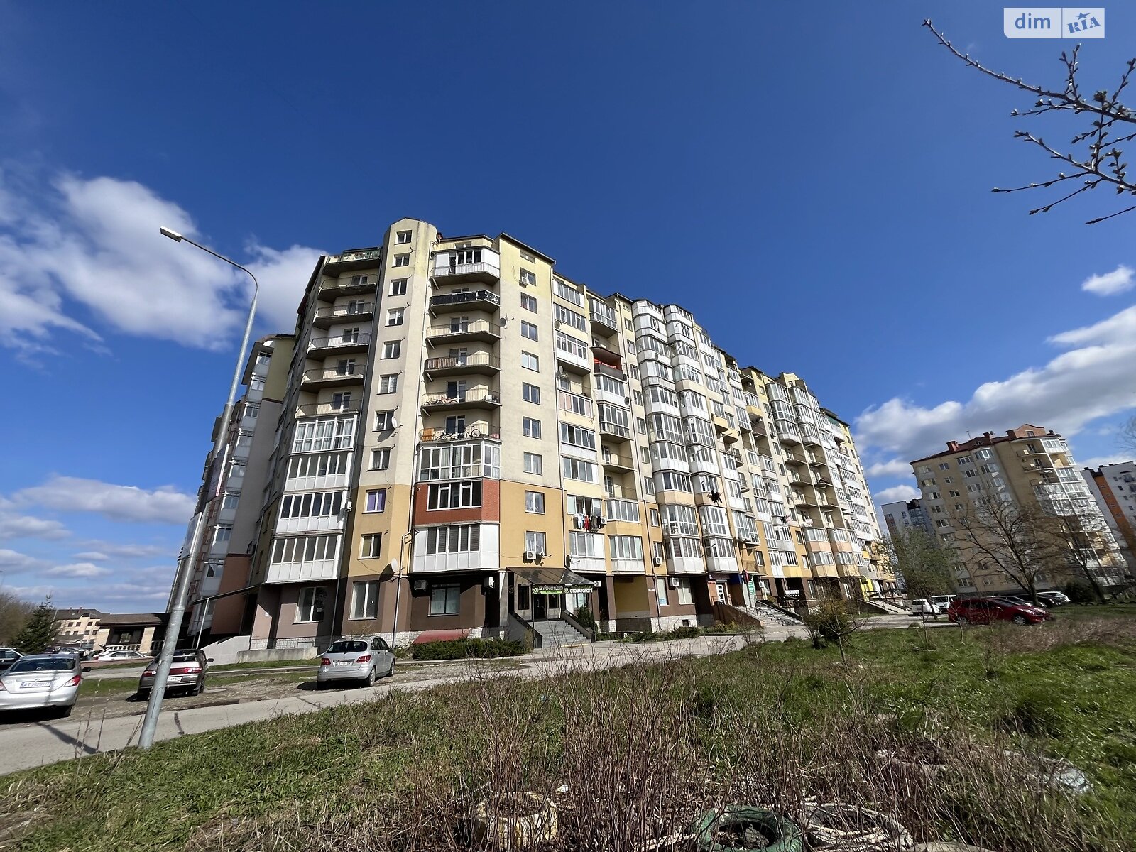 Продажа двухкомнатной квартиры в Ивано-Франковске, на ул. Химиков 21, район Пасечная фото 1 Продажа двухкомнатной квартиры в Ивано-Франковске, на ул. Химиков 21, район Пасечная фото 1