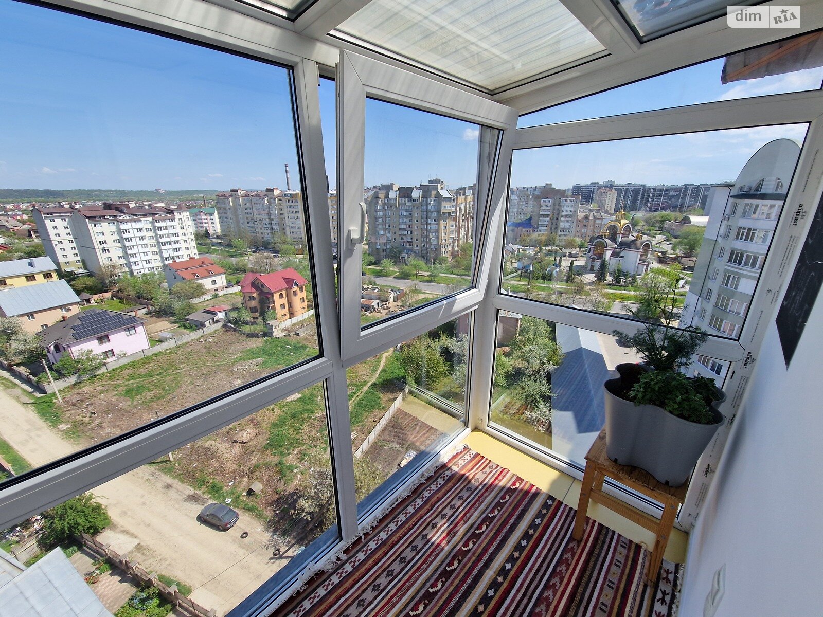 Продажа двухкомнатной квартиры в Ивано-Франковске, на ул. Химиков 5, район Пасечная фото 1 Продажа двухкомнатной квартиры в Ивано-Франковске, на ул. Химиков 5, район Пасечная фото 1