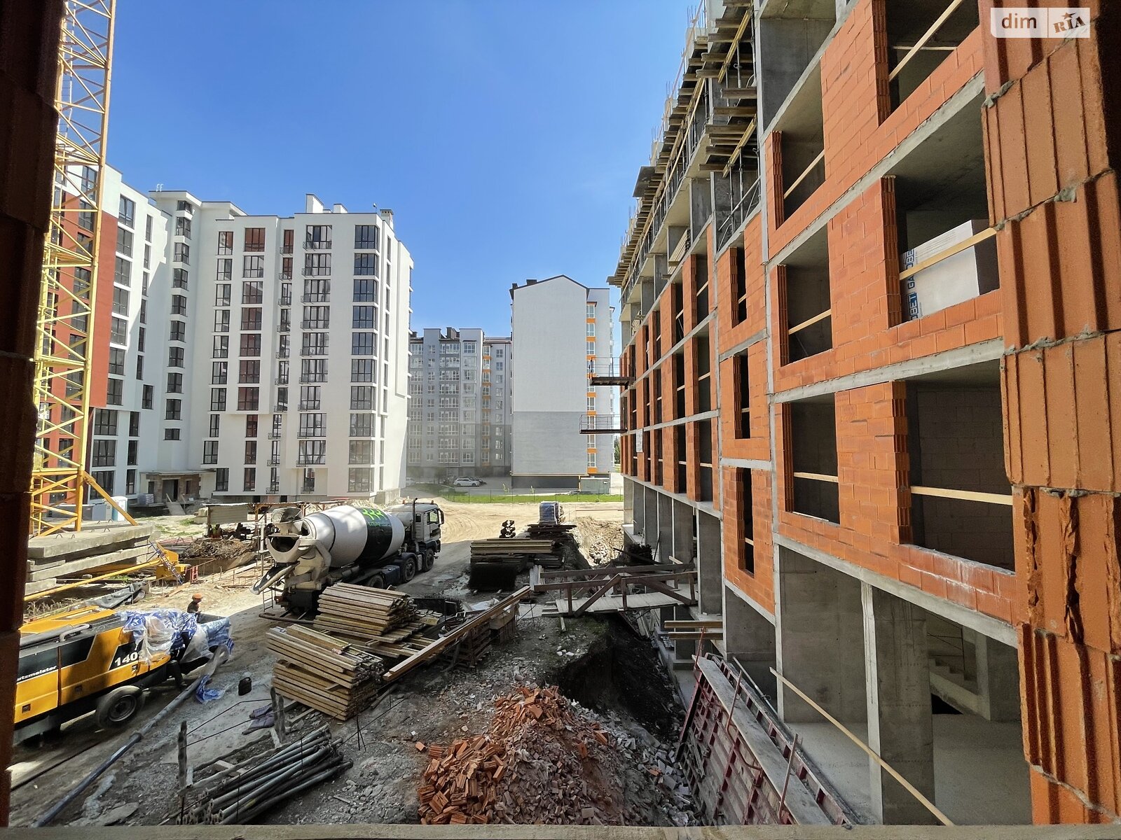 Продажа однокомнатной квартиры в Ивано-Франковске, на ул. Химиков 29, район Пасечная фото 1