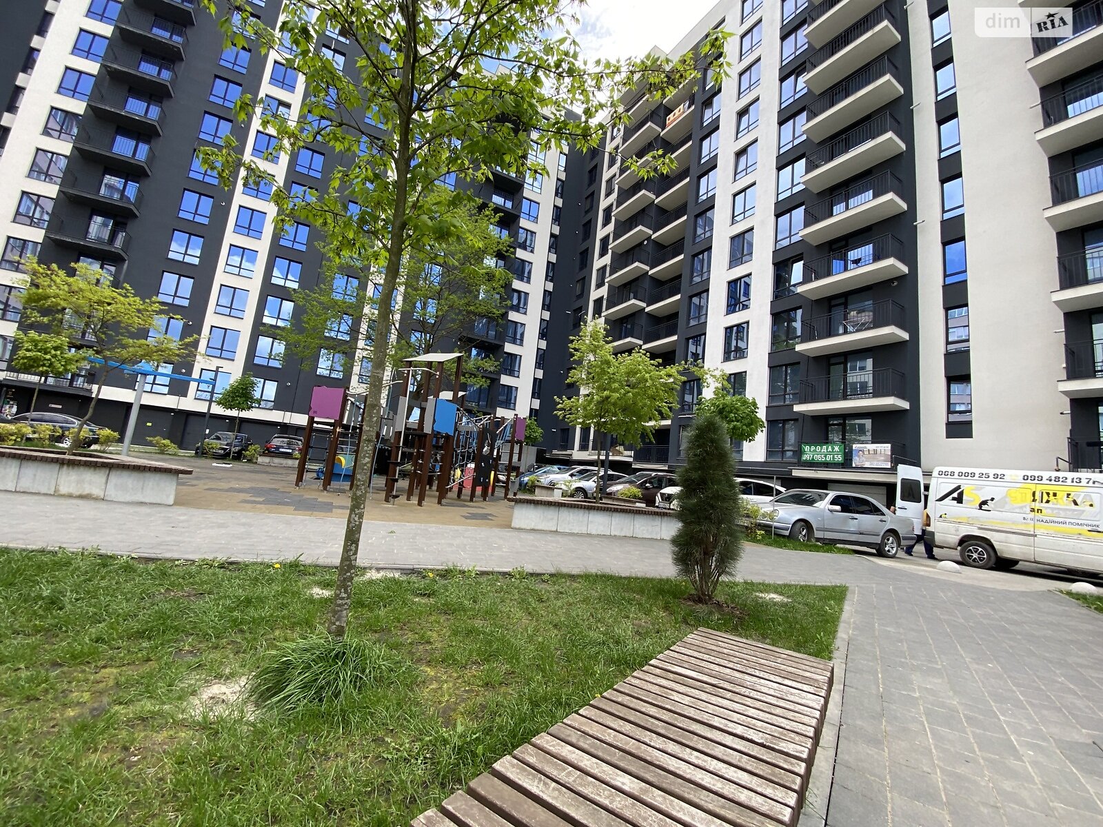 Продаж двокімнатної квартири в Івано-Франківську, на вул. Хіміків 28 , район Пасічна фото 1 Продаж двокімнатної квартири в Івано-Франківську, на вул. Хіміків 28 , район Пасічна фото 1