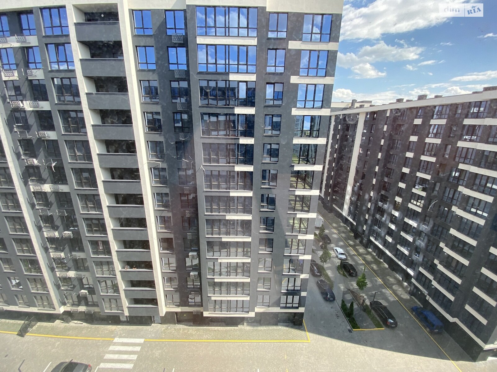 Продаж двокімнатної квартири в Івано-Франківську, на вул. Хіміків 28 , район Пасічна фото 1 Продаж двокімнатної квартири в Івано-Франківську, на вул. Хіміків 28 , район Пасічна фото 1