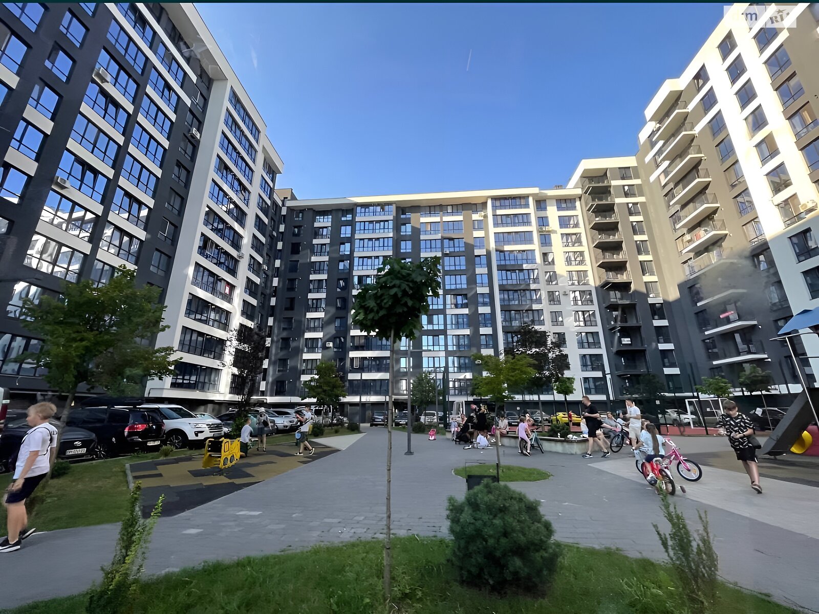 Продажа двухкомнатной квартиры в Ивано-Франковске, на ул. Химиков, район Пасечная фото 1 Продажа двухкомнатной квартиры в Ивано-Франковске, на ул. Химиков, район Пасечная фото 1
