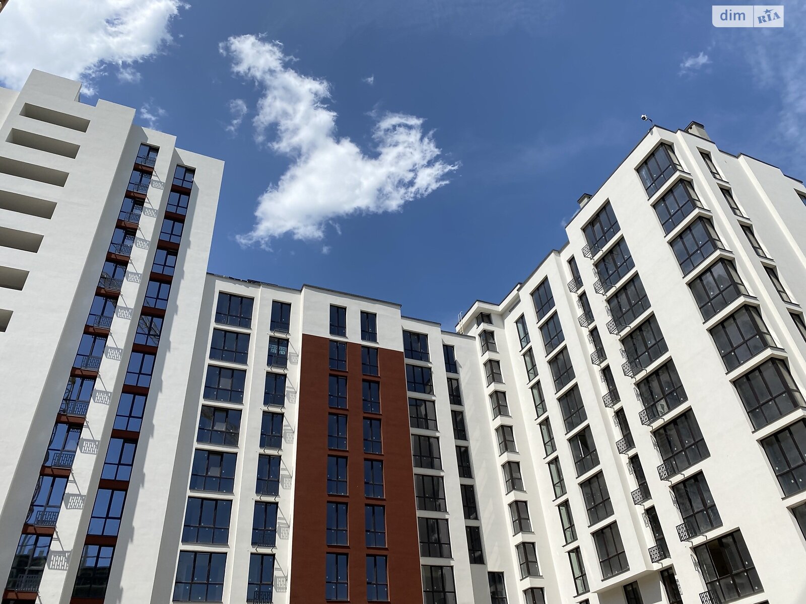 Продажа однокомнатной квартиры в Ивано-Франковске, на ул. Химиков 29, район Пасечная фото 1 Продажа однокомнатной квартиры в Ивано-Франковске, на ул. Химиков 29, район Пасечная фото 1