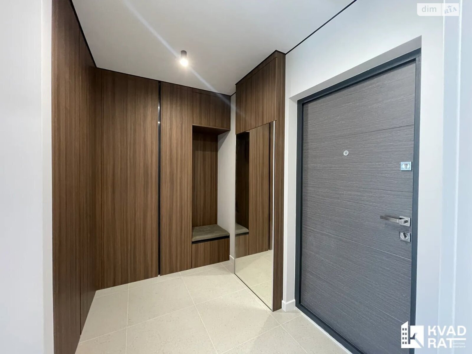 Продажа однокомнатной квартиры в Ивано-Франковске, на ул. Химиков 28 корпус 20, район Пасечная фото 1