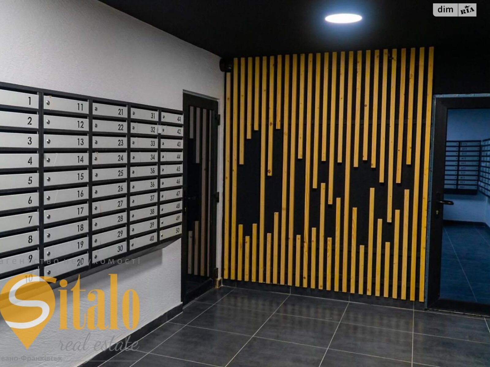 Продажа трехкомнатной квартиры в Ивано-Франковске, на ул. Химиков 28/7, район Пасечная фото 1