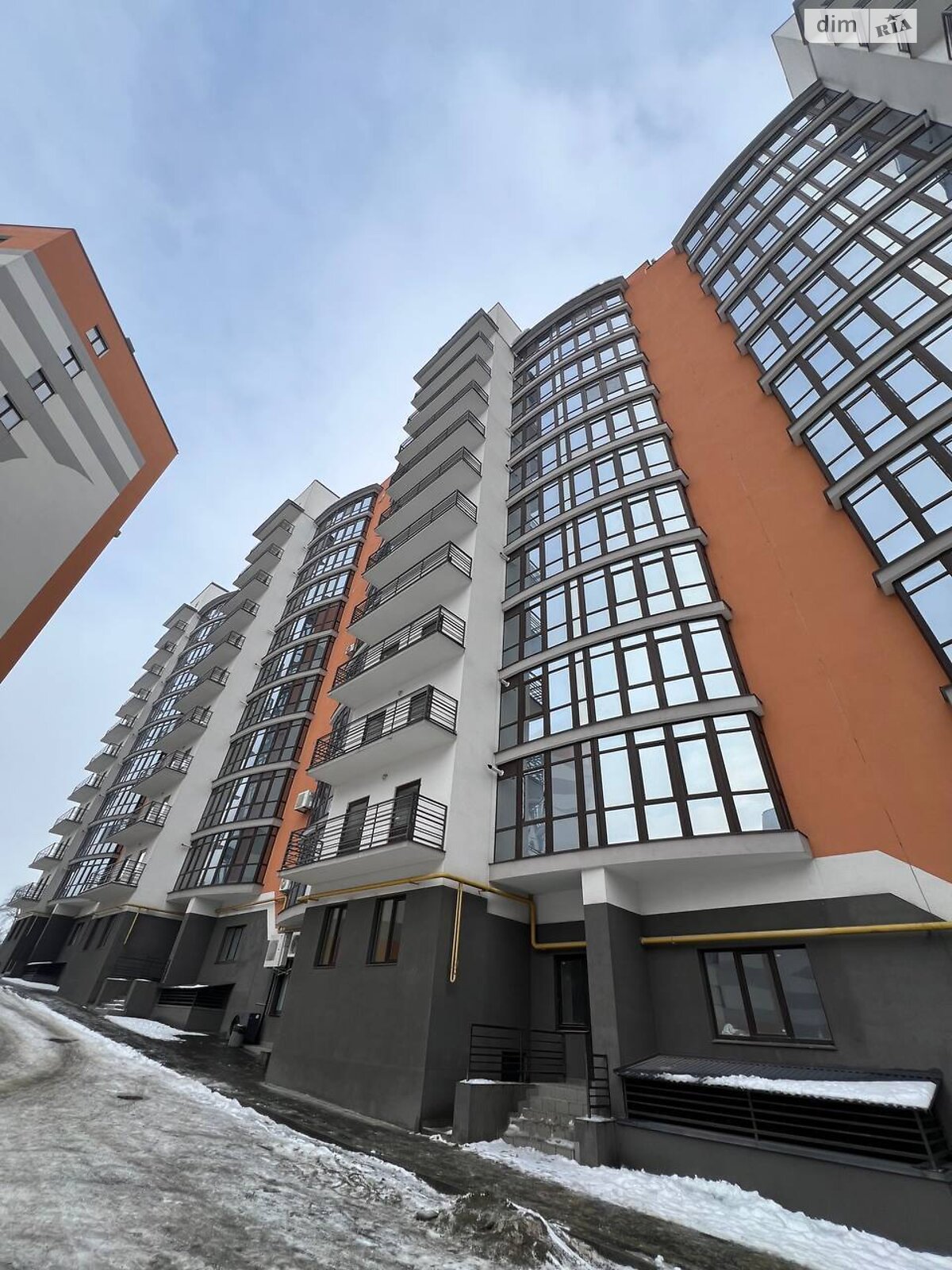Продажа трехкомнатной квартиры в Ивано-Франковске, на шоссе Калушское 3/9, район Пасечная фото 1 Продажа трехкомнатной квартиры в Ивано-Франковске, на шоссе Калушское 3/9, район Пасечная фото 1