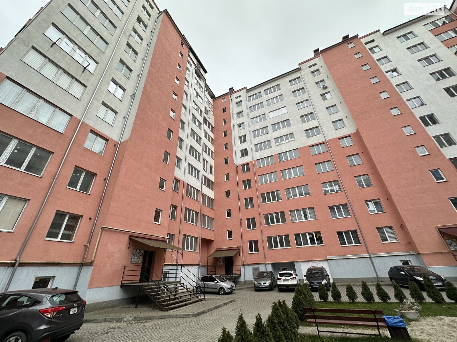 Продажа двухкомнатной квартиры в Ивано-Франковске, на ул. Романа Вирастюка, кв. 43, район Пасечная фото 1 Продажа двухкомнатной квартиры в Ивано-Франковске, на ул. Романа Вирастюка, кв. 43, район Пасечная фото 1