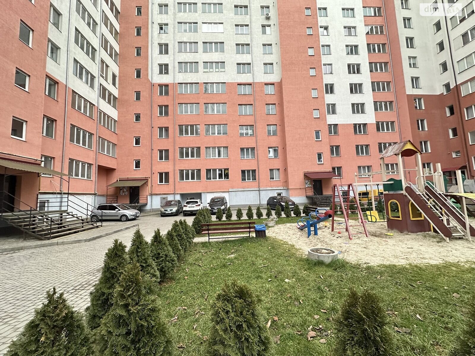Продажа двухкомнатной квартиры в Ивано-Франковске, на ул. Романа Вирастюка, кв. 43, район Пасечная фото 1 Продажа двухкомнатной квартиры в Ивано-Франковске, на ул. Романа Вирастюка, кв. 43, район Пасечная фото 1