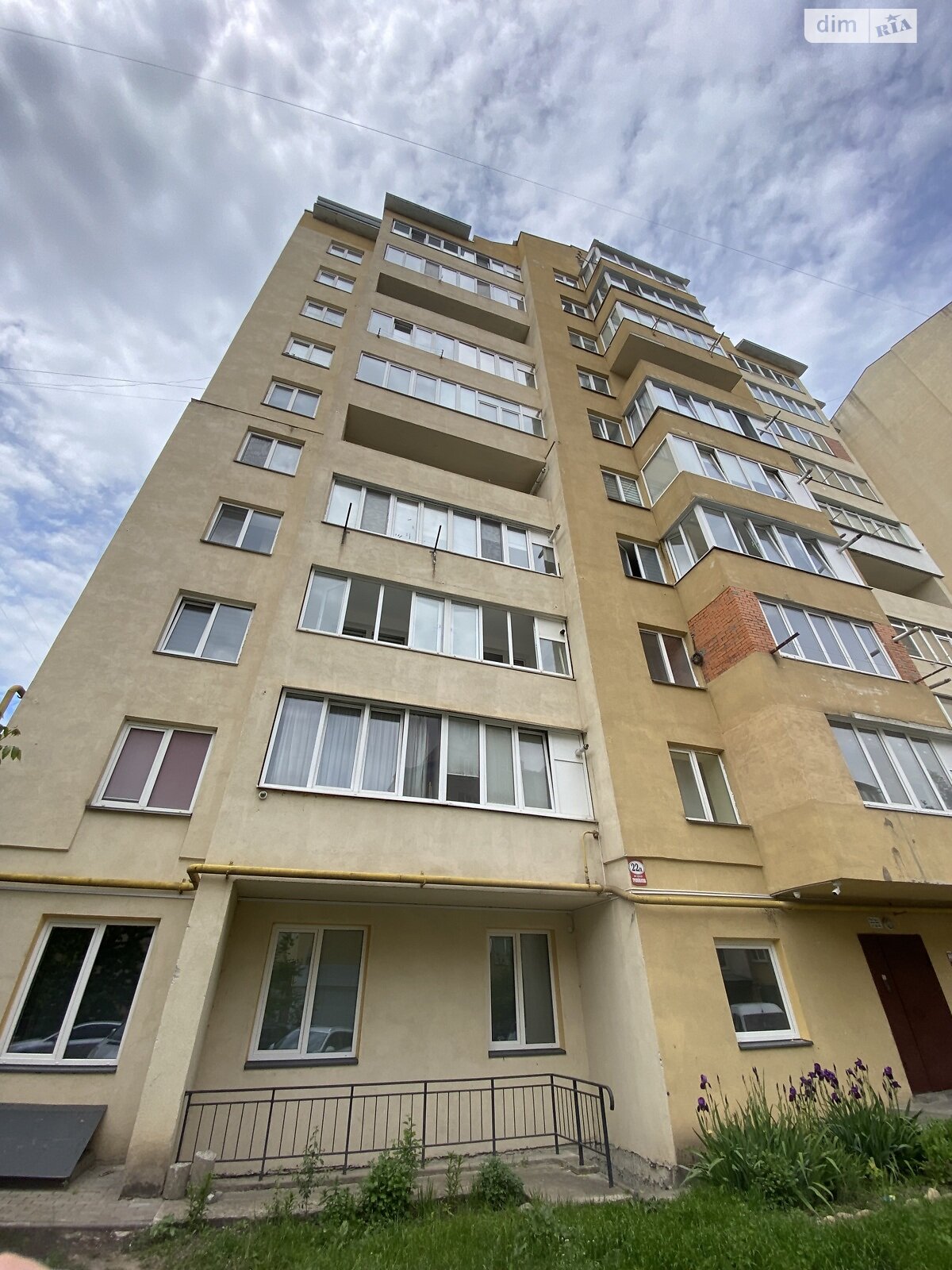 Продажа трехкомнатной квартиры в Ивано-Франковске, на ул. Троллейбусная 22А, кв. 25, район Пасечная фото 1 Продажа трехкомнатной квартиры в Ивано-Франковске, на ул. Троллейбусная 22А, кв. 25, район Пасечная фото 1
