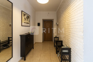 Продажа пятикомнатной квартиры в Ивано-Франковске, на ул. Троллейбусная, район Пасечная фото 2