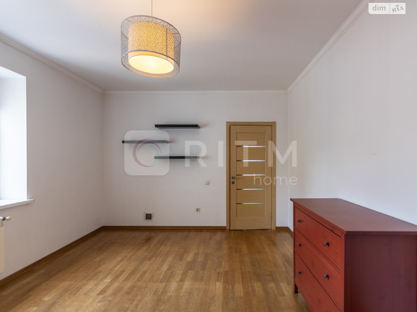 Продажа пятикомнатной квартиры в Ивано-Франковске, на ул. Троллейбусная, район Пасечная фото 1