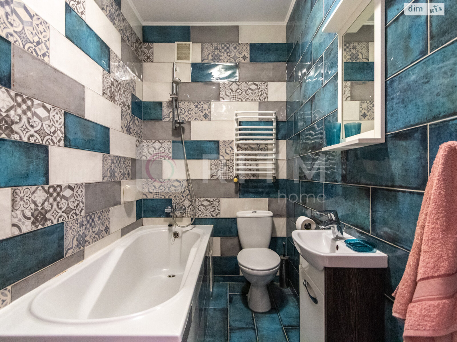 Продажа пятикомнатной квартиры в Ивано-Франковске, на ул. Троллейбусная, район Пасечная фото 1