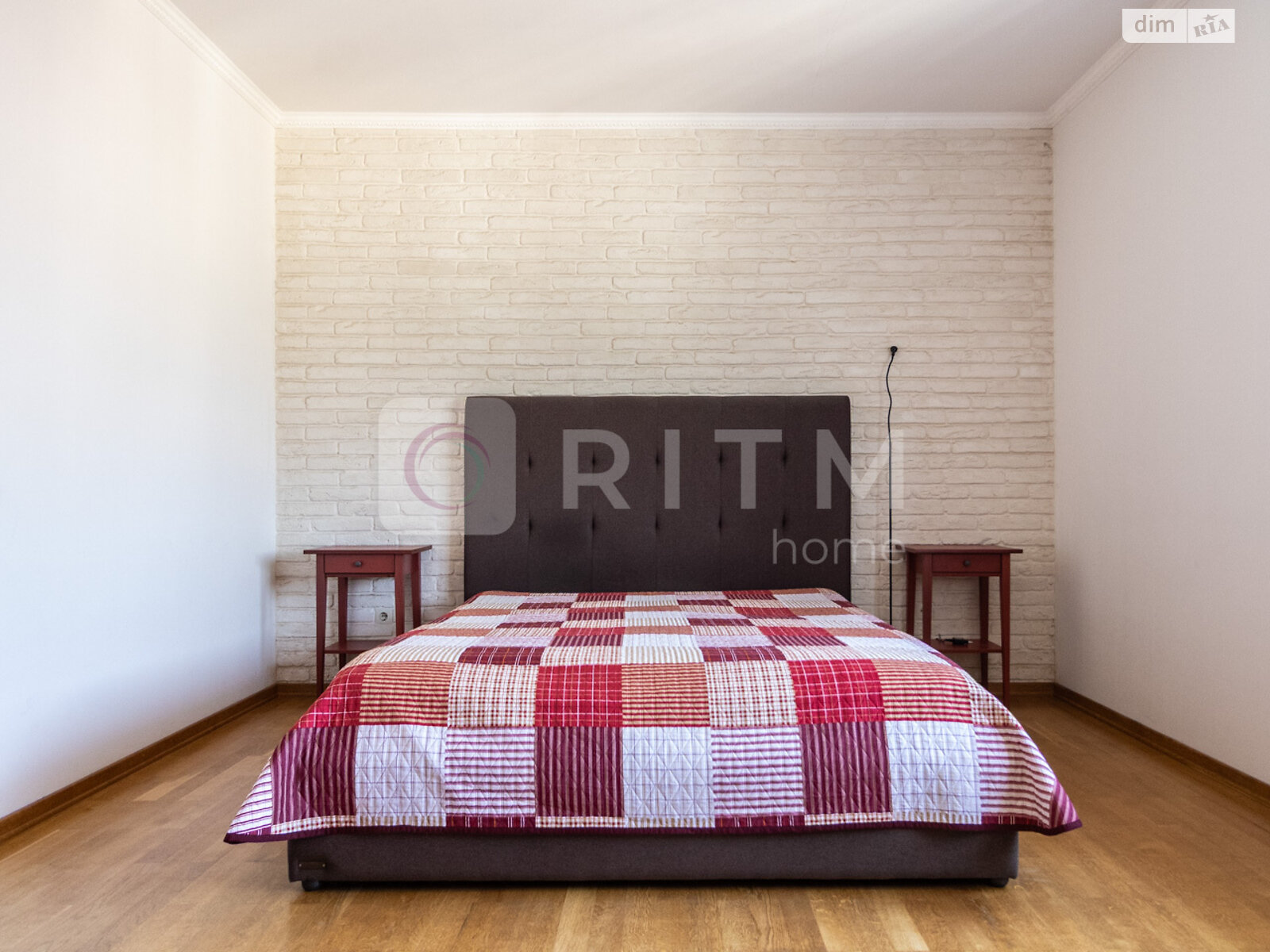 Продажа пятикомнатной квартиры в Ивано-Франковске, на ул. Троллейбусная, район Пасечная фото 1