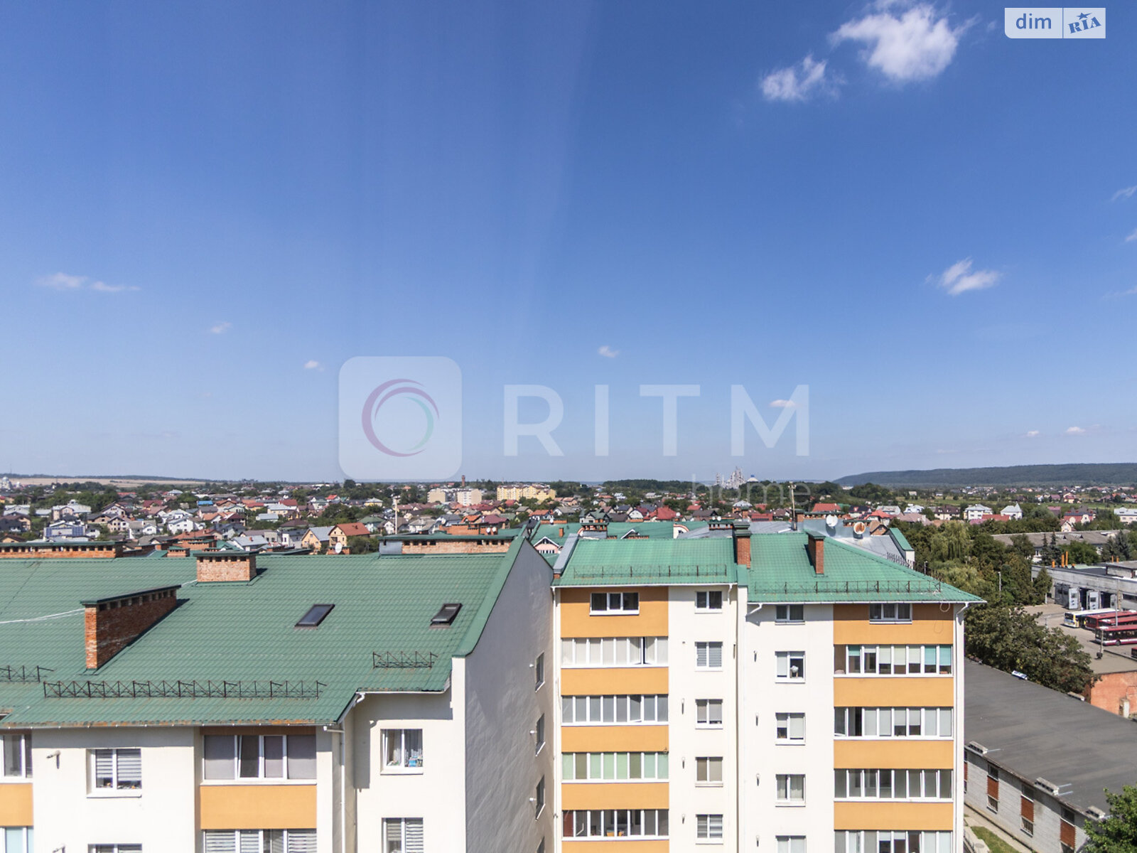 Продажа пятикомнатной квартиры в Ивано-Франковске, на ул. Троллейбусная, район Пасечная фото 1