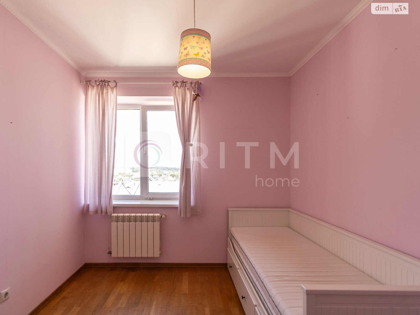 Продажа пятикомнатной квартиры в Ивано-Франковске, на ул. Троллейбусная, район Пасечная фото 1