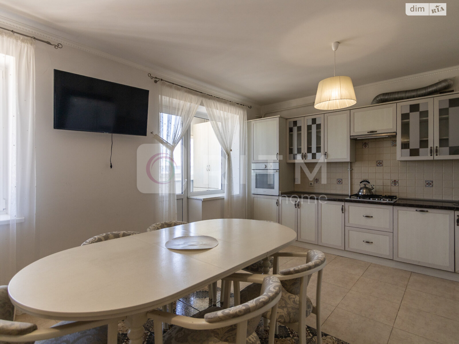 Продажа пятикомнатной квартиры в Ивано-Франковске, на ул. Троллейбусная, район Пасечная фото 1