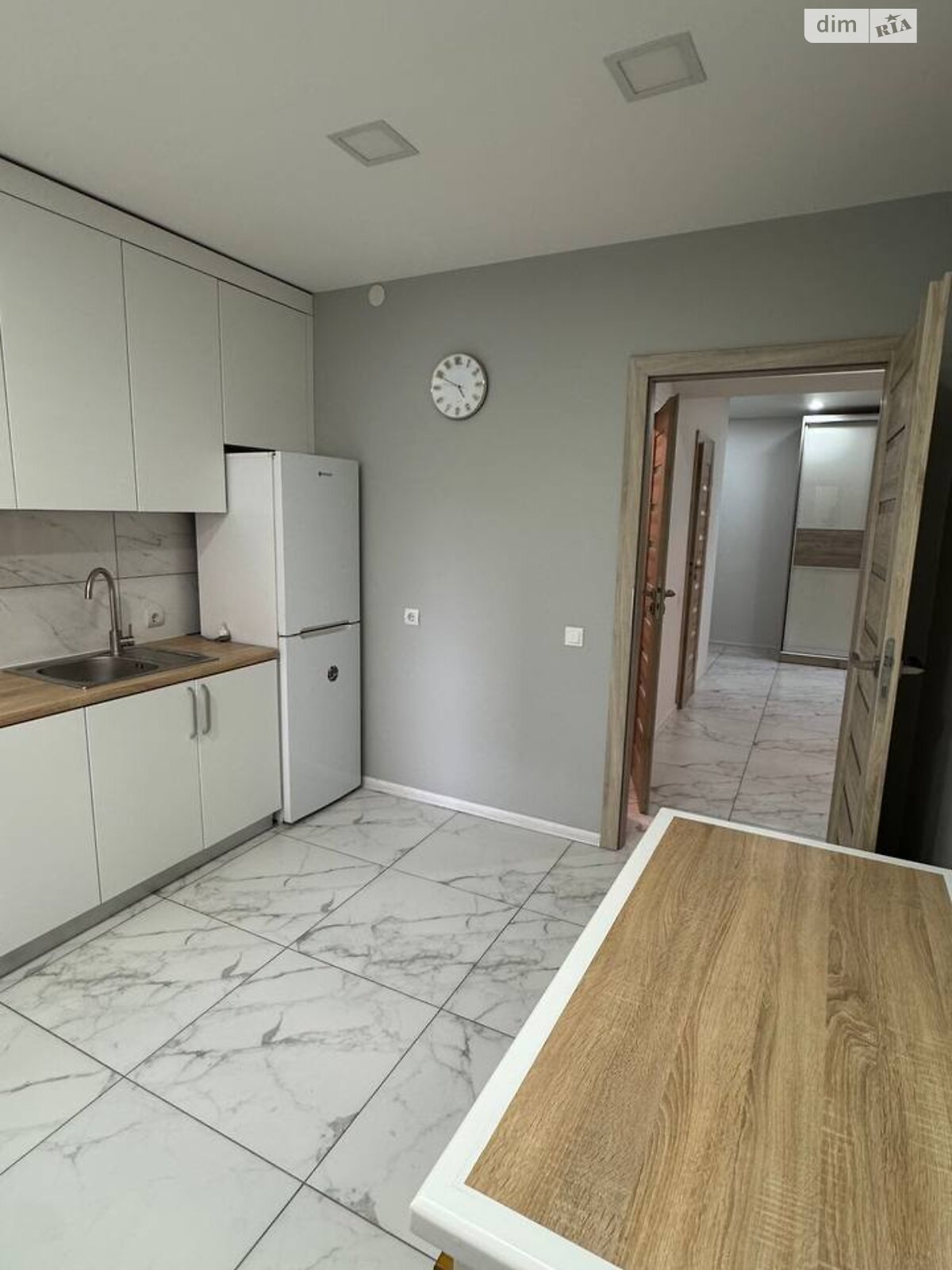 Продаж двокімнатної квартири в Угринові, на вул. Тролейбусна 30, фото 1 Продаж двокімнатної квартири в Угринові, на вул. Тролейбусна 30, фото 1