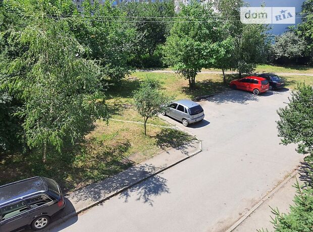 Продажа однокомнатной квартиры в Ивано-Франковске, на ул. Целевича Юлиана, район Пасечная фото 1 Продажа однокомнатной квартиры в Ивано-Франковске, на ул. Целевича Юлиана, район Пасечная фото 1