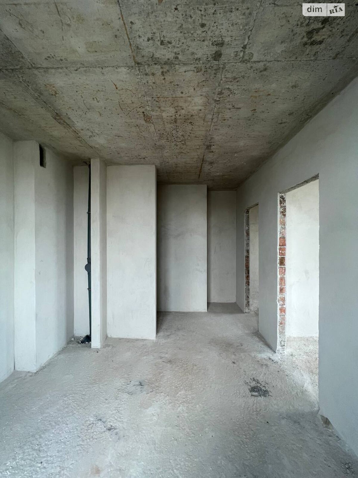 Продаж двокімнатної квартири в Івано-Франківську, на вул. Целевича Юліана, район Пасічна фото 1 Продаж двокімнатної квартири в Івано-Франківську, на вул. Целевича Юліана, район Пасічна фото 1