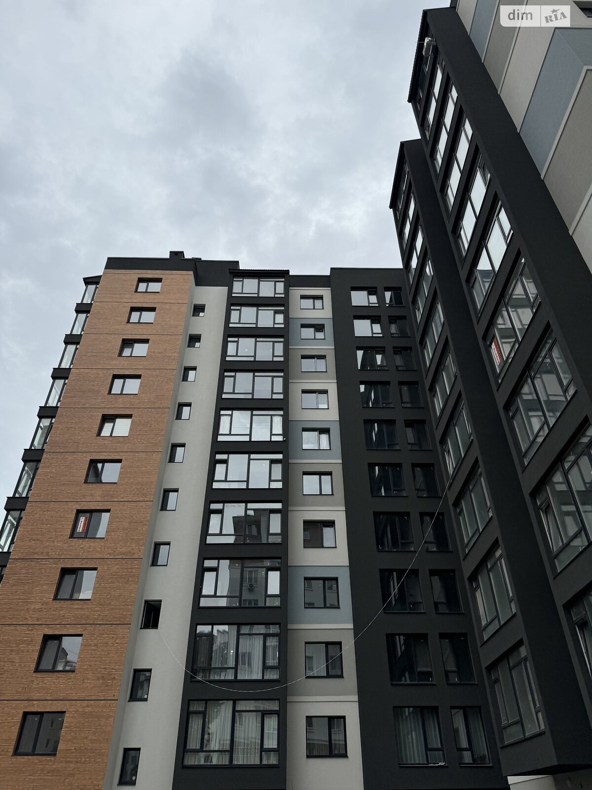 Продаж двокімнатної квартири в Івано-Франківську, на вул. Целевича Юліана 4, район Пасічна фото 1 Продаж двокімнатної квартири в Івано-Франківську, на вул. Целевича Юліана 4, район Пасічна фото 1