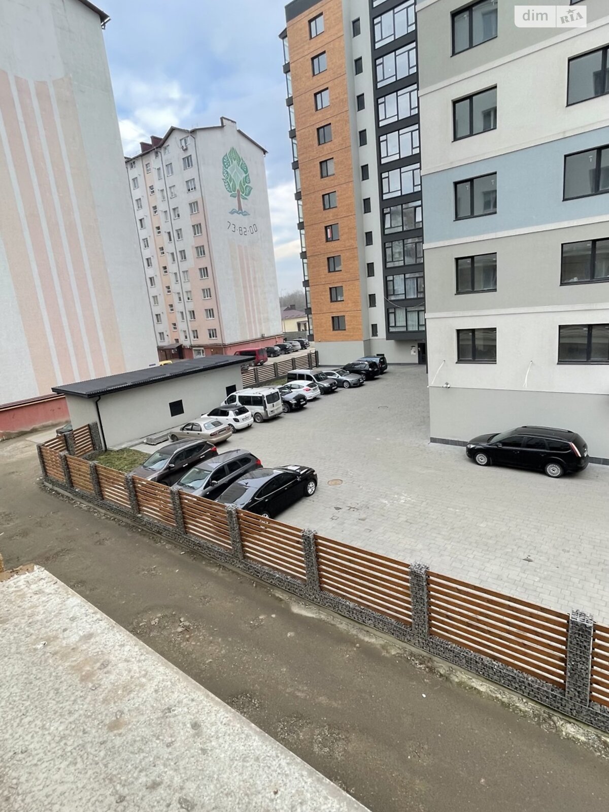 Продаж двокімнатної квартири в Івано-Франківську, на вул. Целевича Юліана 10, район Пасічна фото 1 Продаж двокімнатної квартири в Івано-Франківську, на вул. Целевича Юліана 10, район Пасічна фото 1