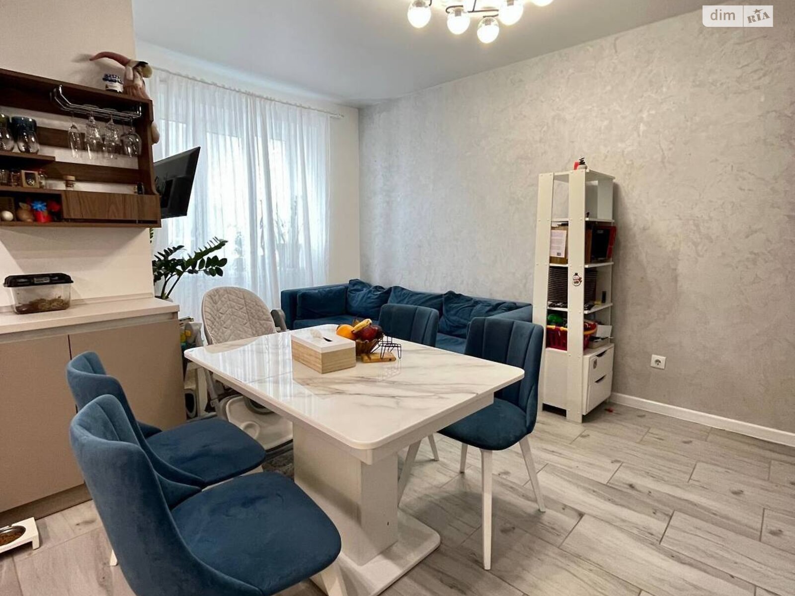 Продаж двокімнатної квартири в Івано-Франківську, на вул. Целевича Юліана, район Пасічна фото 1 Продаж двокімнатної квартири в Івано-Франківську, на вул. Целевича Юліана, район Пасічна фото 1