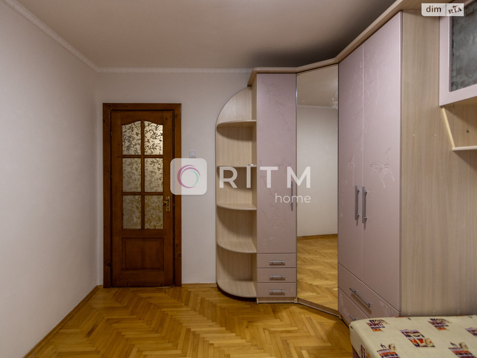 Продаж трикімнатної квартири в Івано-Франківську, на вул. Пасічна 21, фото 1 Продаж трикімнатної квартири в Івано-Франківську, на вул. Пасічна 21, фото 1