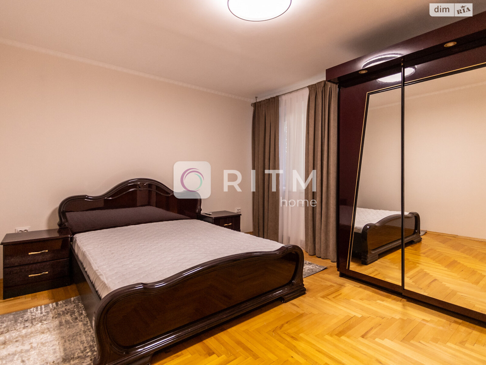 Продаж трикімнатної квартири в Івано-Франківську, на вул. Пасічна 21, фото 1 Продаж трикімнатної квартири в Івано-Франківську, на вул. Пасічна 21, фото 1