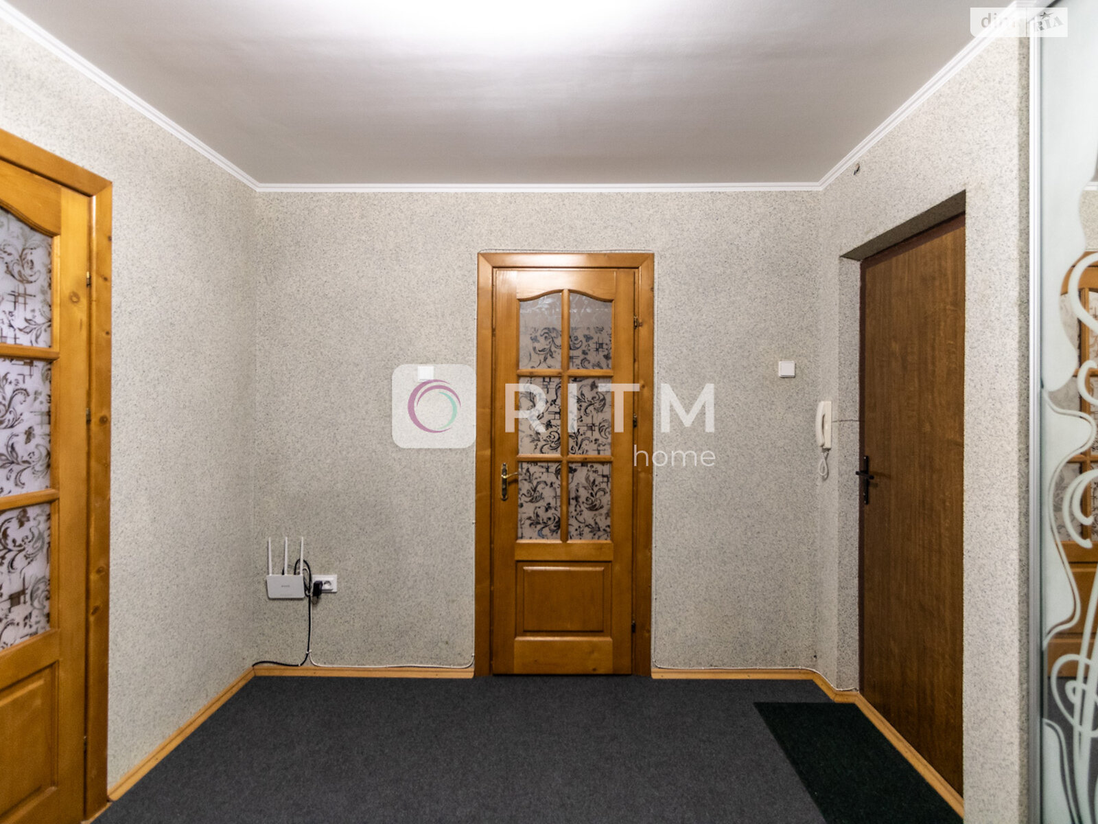 Продаж трикімнатної квартири в Івано-Франківську, на вул. Пасічна 21, фото 1 Продаж трикімнатної квартири в Івано-Франківську, на вул. Пасічна 21, фото 1