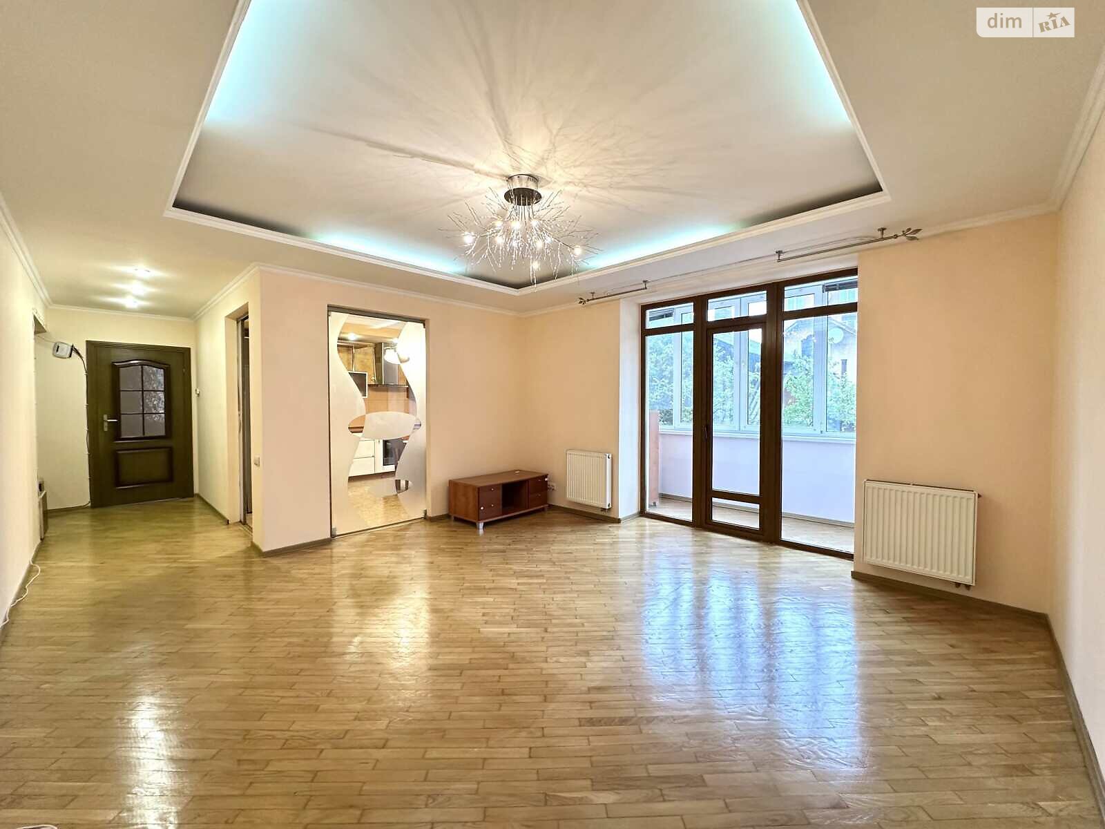 Продаж трикімнатної квартири в Івано-Франківську, на вул. Петра Калнишевського 12, фото 1 Продаж трикімнатної квартири в Івано-Франківську, на вул. Петра Калнишевського 12, фото 1