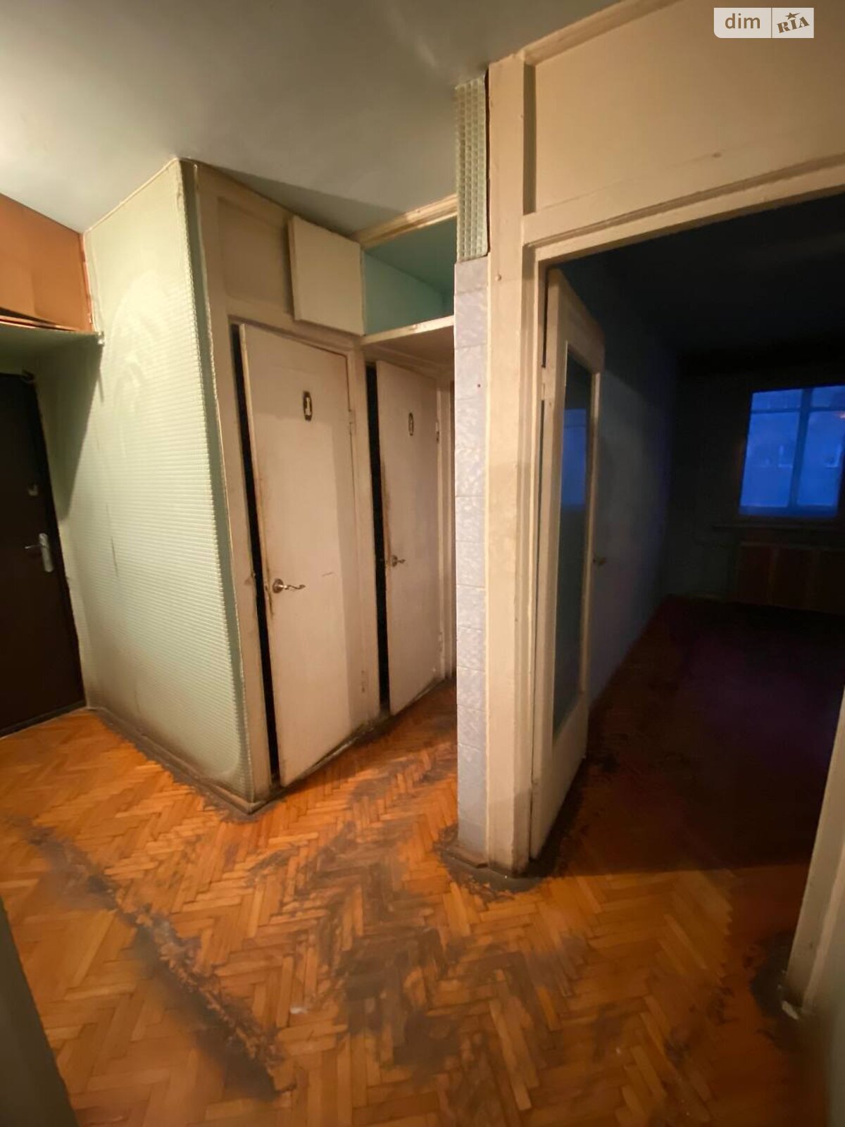 Продажа двухкомнатной квартиры в Ивано-Франковске, на ул. Хмельницкого Богдана, район Позитрон фото 1 Продажа двухкомнатной квартиры в Ивано-Франковске, на ул. Хмельницкого Богдана, район Позитрон фото 1