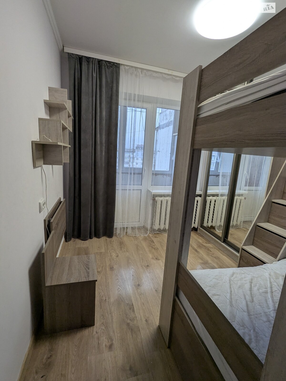 Продаж трикімнатної квартири в Івано-Франківську, на вул. Стуса Василя 11, район Позитрон фото 1 Продаж трикімнатної квартири в Івано-Франківську, на вул. Стуса Василя 11, район Позитрон фото 1