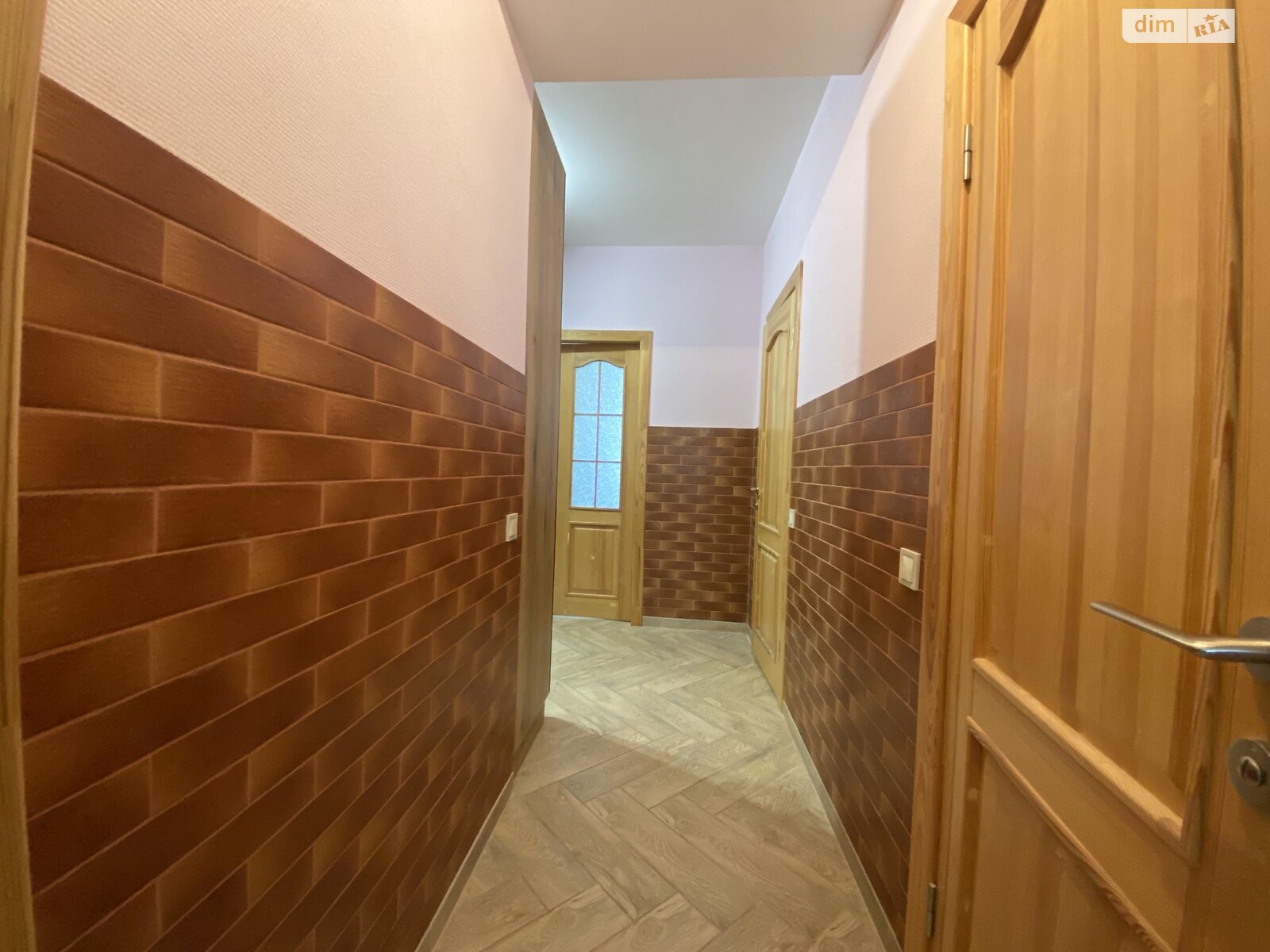 Продажа двухкомнатной квартиры в Ивано-Франковске, на ул. Стуса Василия 5, район Позитрон фото 1 Продажа двухкомнатной квартиры в Ивано-Франковске, на ул. Стуса Василия 5, район Позитрон фото 1