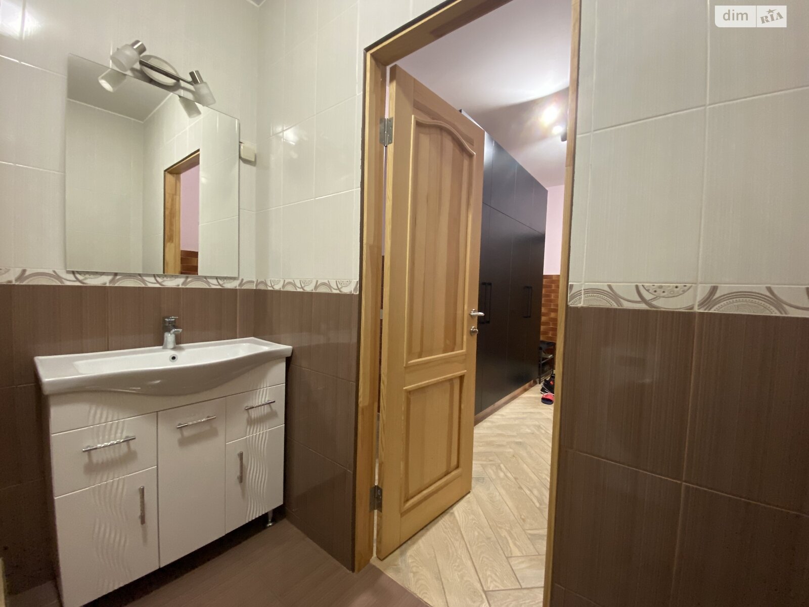 Продажа двухкомнатной квартиры в Ивано-Франковске, на ул. Стуса Василия 5, район Позитрон фото 1 Продажа двухкомнатной квартиры в Ивано-Франковске, на ул. Стуса Василия 5, район Позитрон фото 1