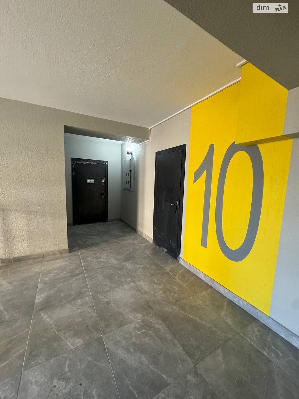 Продаж трикімнатної квартири в Івано-Франківську, на вул. Вовчинецька 227, кв. 62, район Позитрон фото 1 Продаж трикімнатної квартири в Івано-Франківську, на вул. Вовчинецька 227, кв. 62, район Позитрон фото 1