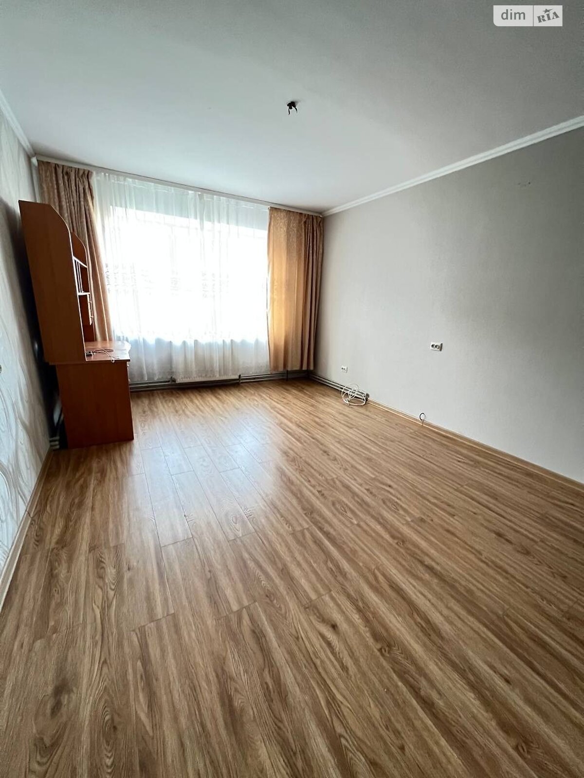 Продаж трикімнатної квартири в Івано-Франківську, на вул. Вовчинецька, район Позитрон фото 1 Продаж трикімнатної квартири в Івано-Франківську, на вул. Вовчинецька, район Позитрон фото 1